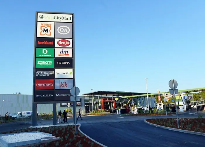 Lilly Apartamento Pula