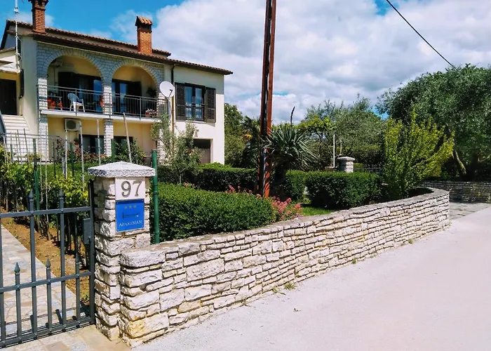 Lilly Apartamento Pula