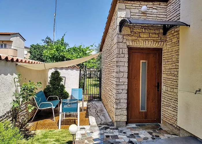 Lilly Апартаменты